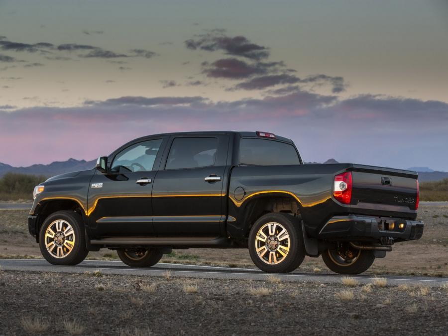  Toyota Tundra CrewMax Platinum Package 2013 года  (фото 29 из 30)